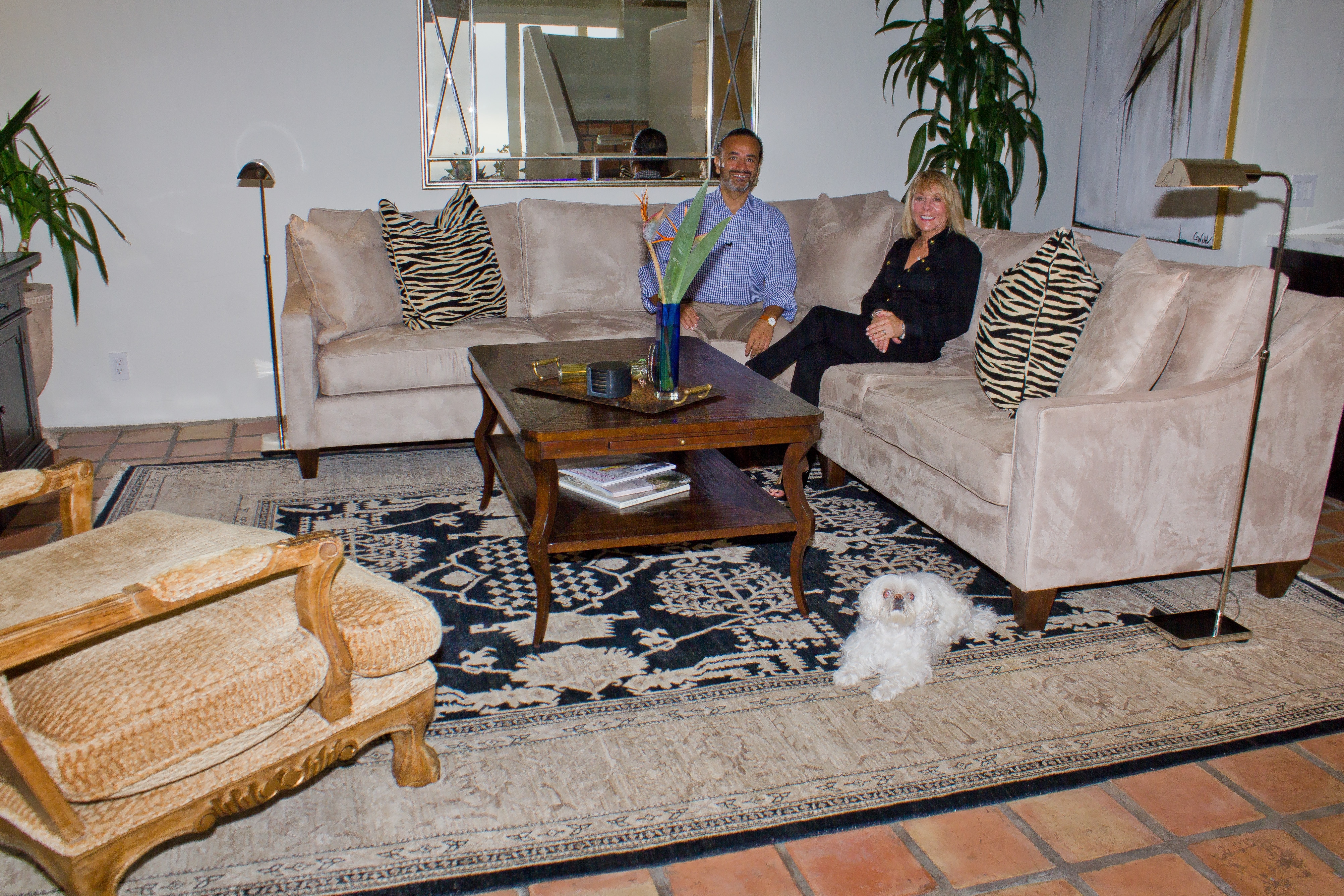 Design-santa-barbara-interior-design-living-room-furniture-sofa-couch-coffee-table-chairs